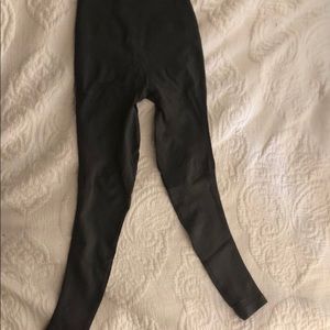 Lulu lemon grey leggings size 8